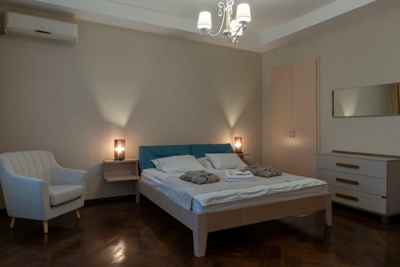 Golden Nugget Apartment Tbilisi Zewnętrze zdjęcie